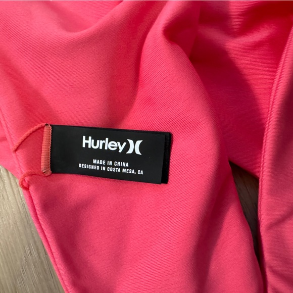 Hurley athletic bikini 👙, pink, two piece, size small - Picture 2 of 4